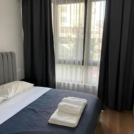 Elior Comfort New Bazaar Appartement Tirana