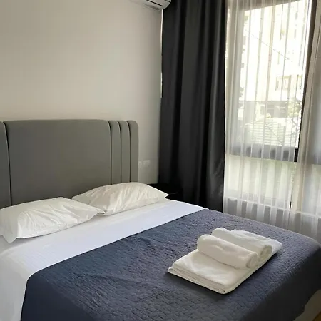 Elior Comfort New Bazaar Appartement Tirana