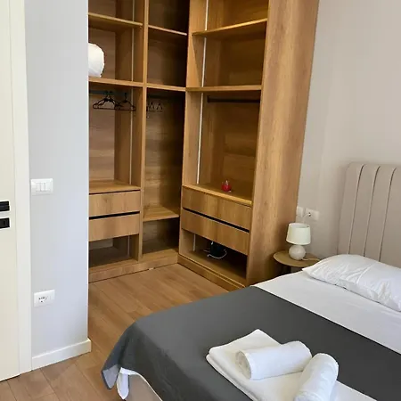 Elior Comfort New Bazaar Appartement Tirana